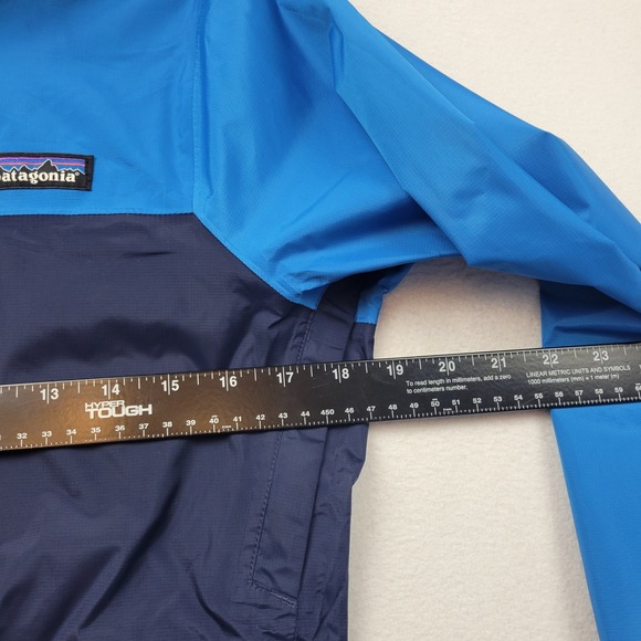 Patagonia Womens Torrentshell Jacket XS Waterproof Hood STY83807 Rain Outdoors - Picture 4 of 14